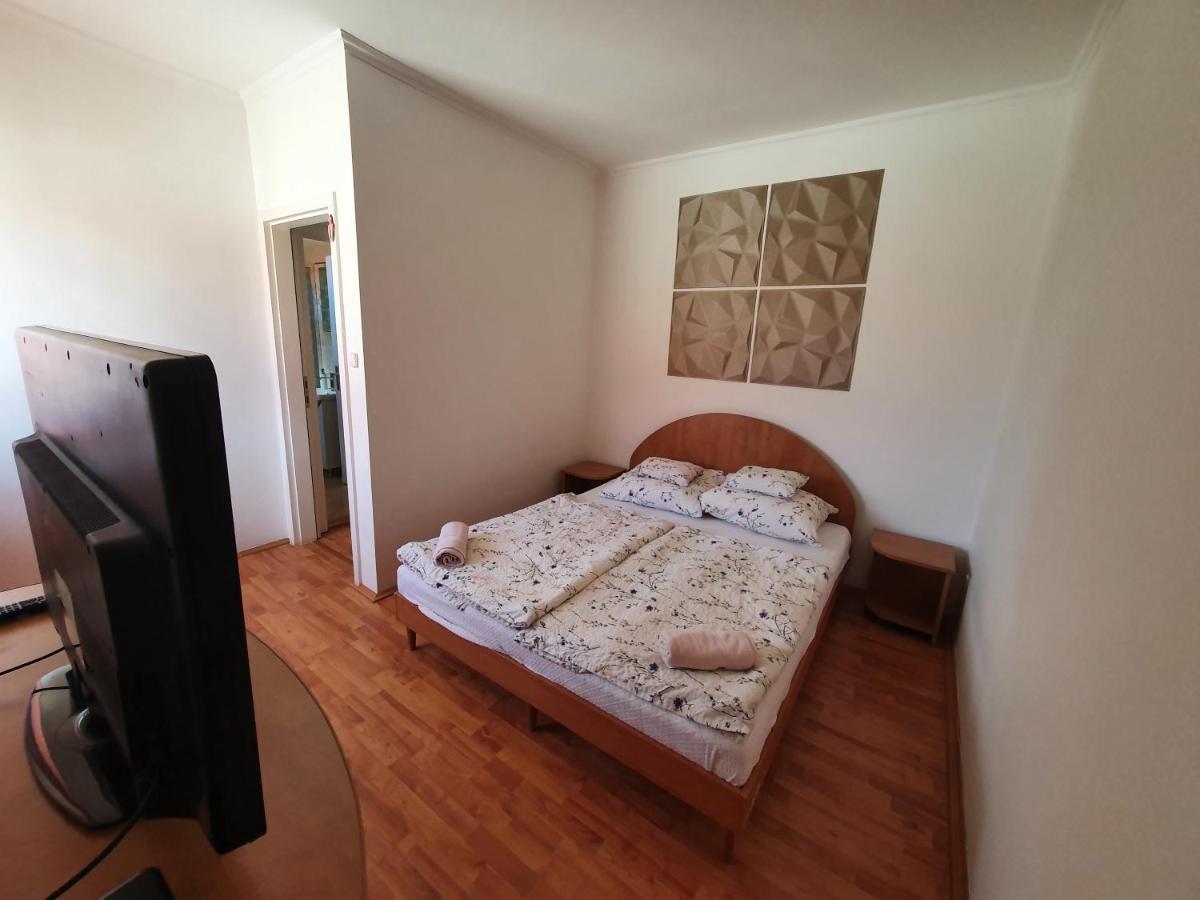 Fischer Apartman 3 Hajduszoboszlo Luaran gambar