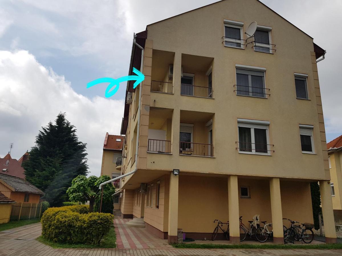 Fischer Apartman 3 Hajduszoboszlo Luaran gambar